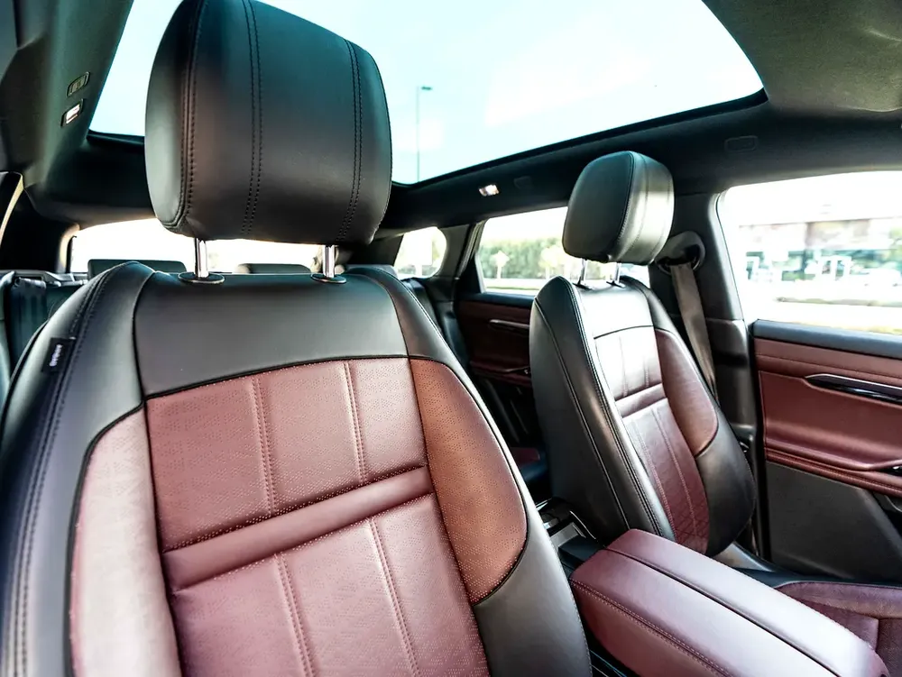0% DOWN | RAMADAN ALL-INCLUSIVE | FREE INSURANCE + REG | EVOQUE R-DYNAMIC | GCC - Image 11