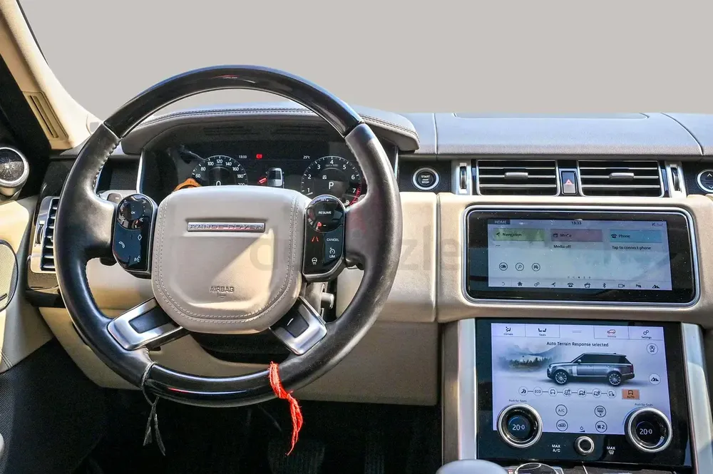 AED 2887/month | 2020 Land Rover Range Rover Vogue | GCC Specs | Ref#414923 - Image 10