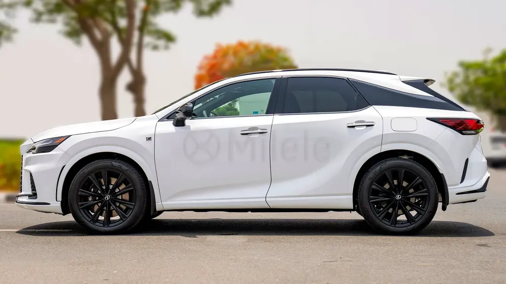 LEXUS RX 500H | 2-YEAR WARRANTY + SERVICE INCLUDED | IN-HOUSE FINANCING | 0% DOWNPAYMENT (BANK) - Image 4