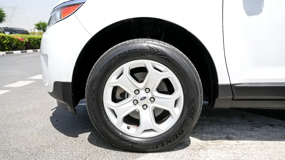 FORD EDGE 2015 GCC SPECS!! FULL SERVICE HISTORY FROM AL TAYER - Image 18