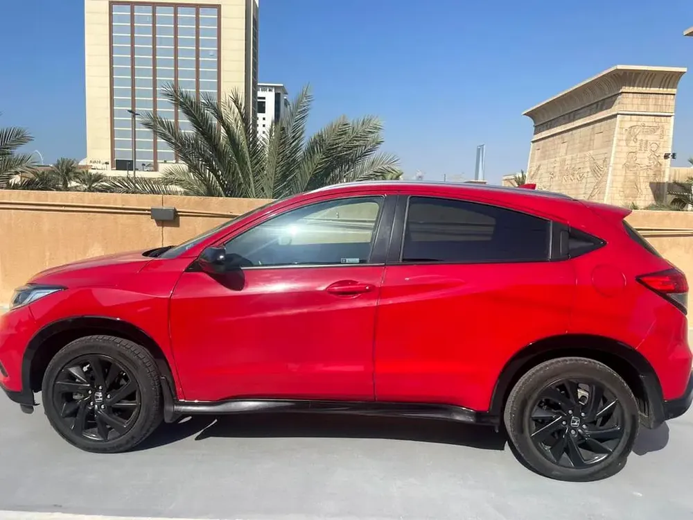 Honda HR-V Base 2022 American Specs - Image 14