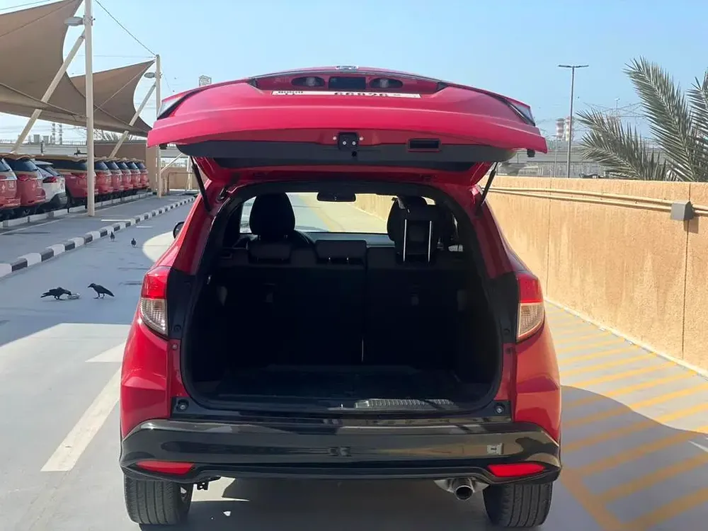 Honda HR-V Base 2022 American Specs - Image 4