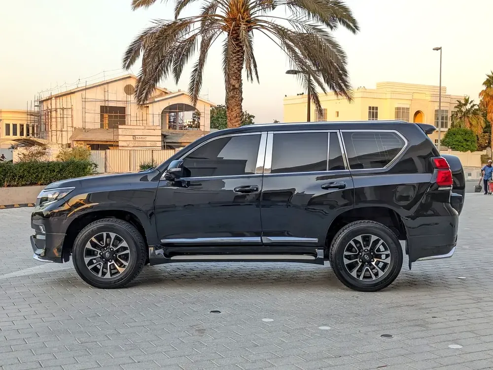 TOYOTA PRADO 2012 FACELIFTED 2023 WITH INTERIOR AND EXTERIOR GCC V4 2.7L IN EXCELLENT CONDITION - Image 16