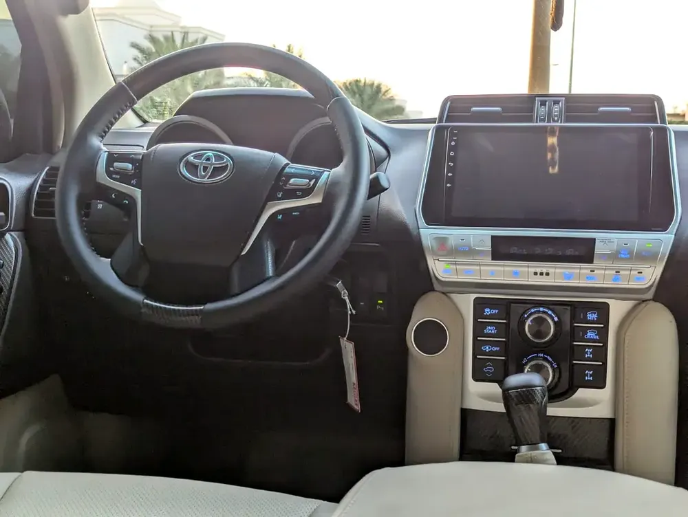 TOYOTA PRADO 2012 FACELIFTED 2023 WITH INTERIOR AND EXTERIOR GCC V4 2.7L IN EXCELLENT CONDITION - Image 5