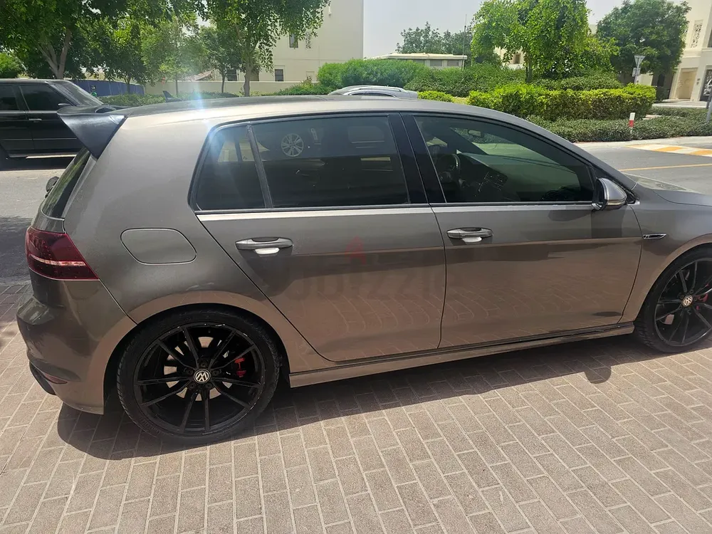 Volkswagen Golf R 2016 GCC Specs - Image 5