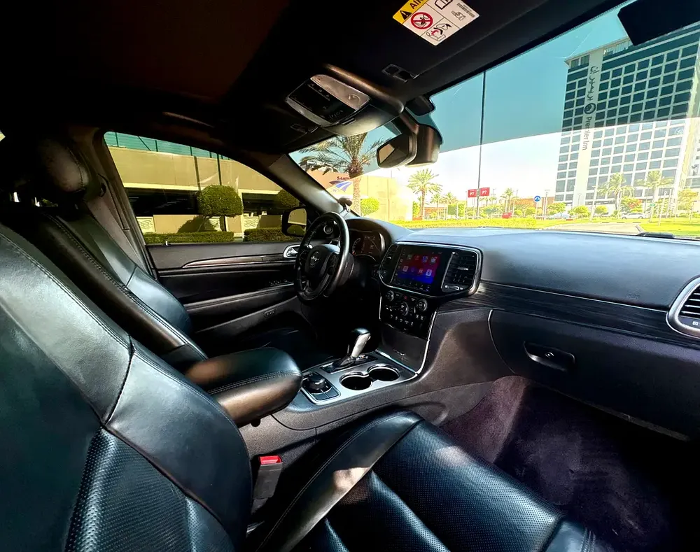 Jeep Grand Cherokee Limited 2019 GCC Specs - Image 18
