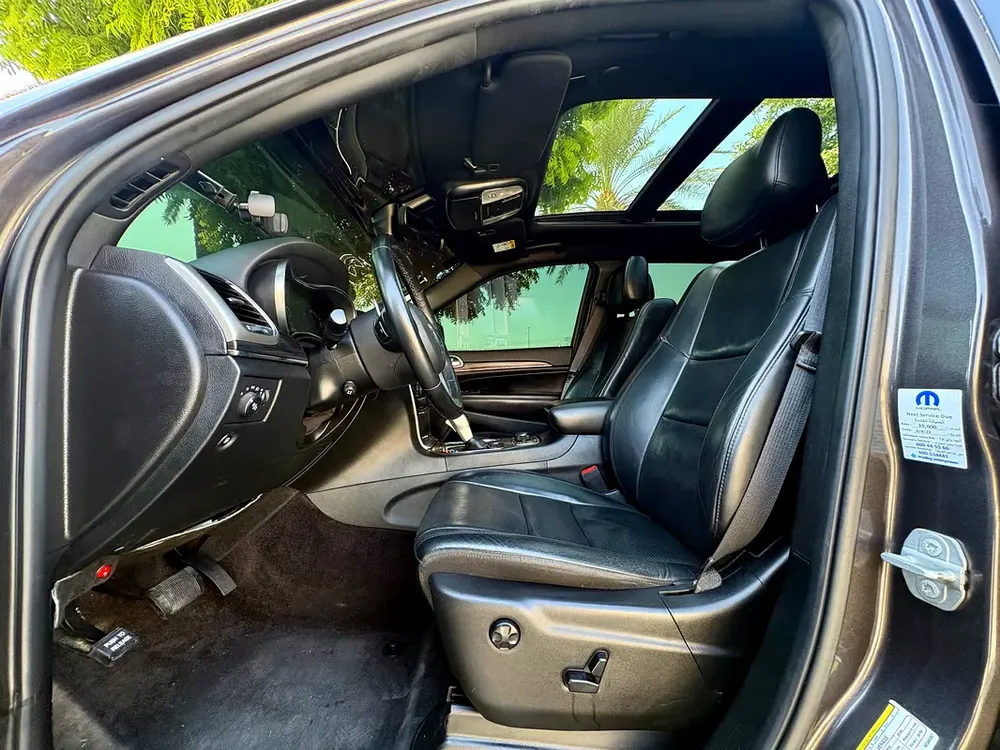 Jeep Grand Cherokee Limited 2019 GCC Specs - Image 4