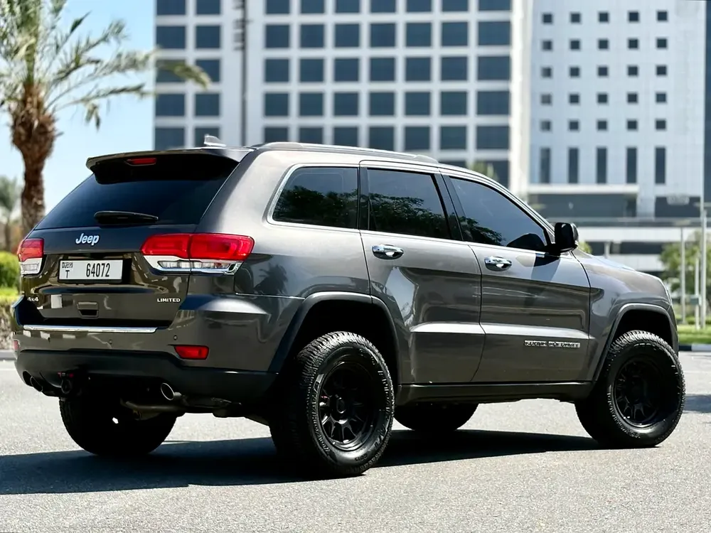 Jeep Grand Cherokee Limited 2019 GCC Specs - Image 8