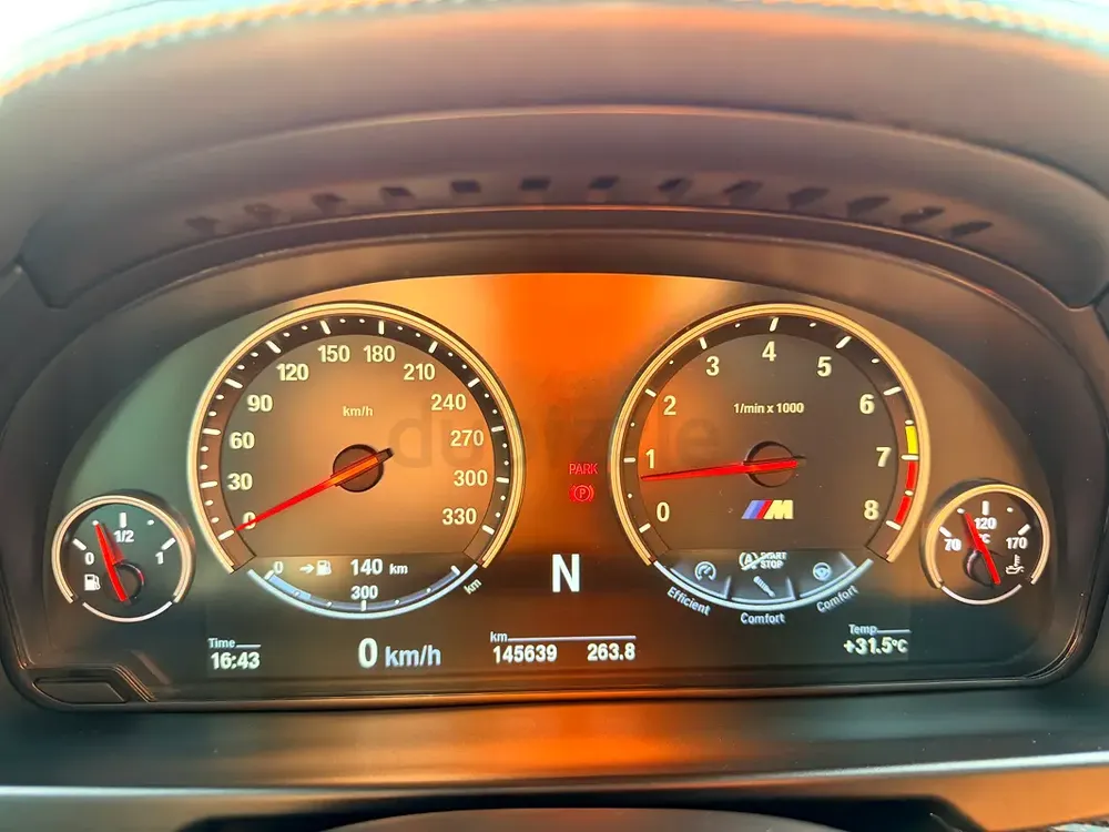 BMW X6M, 2016, GCC, No accident, No paint. - Image 17