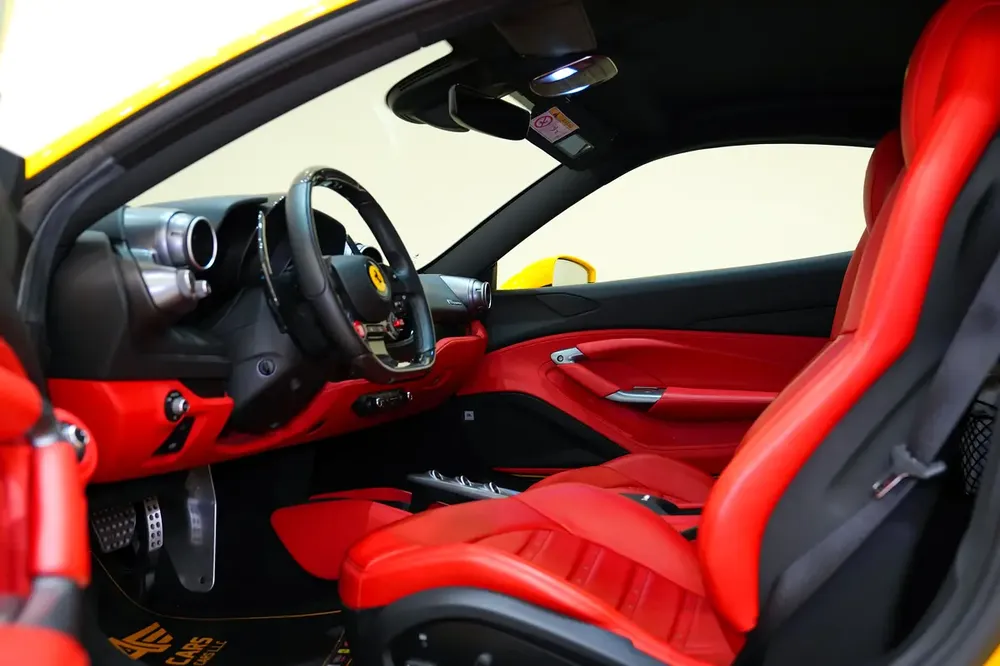 2021 Ferrari F8 Tributo / European Specs / Warrnaty and Service Contract - Image 4