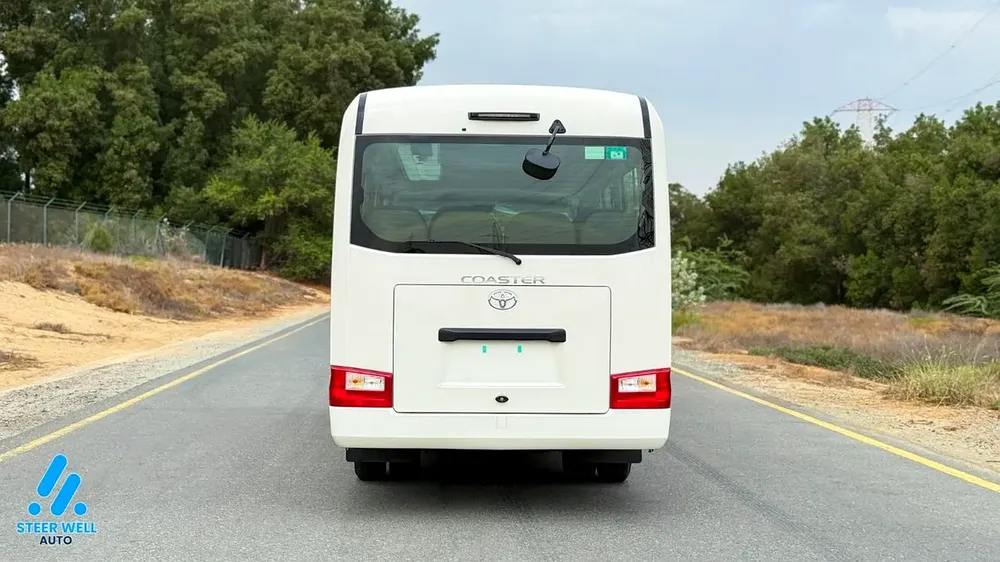2025 Toyota Coaster  | 23-Seater | 4.0L Diesel | RWD | GCC Specs | Full Option White | BEST PRICE - Image 7