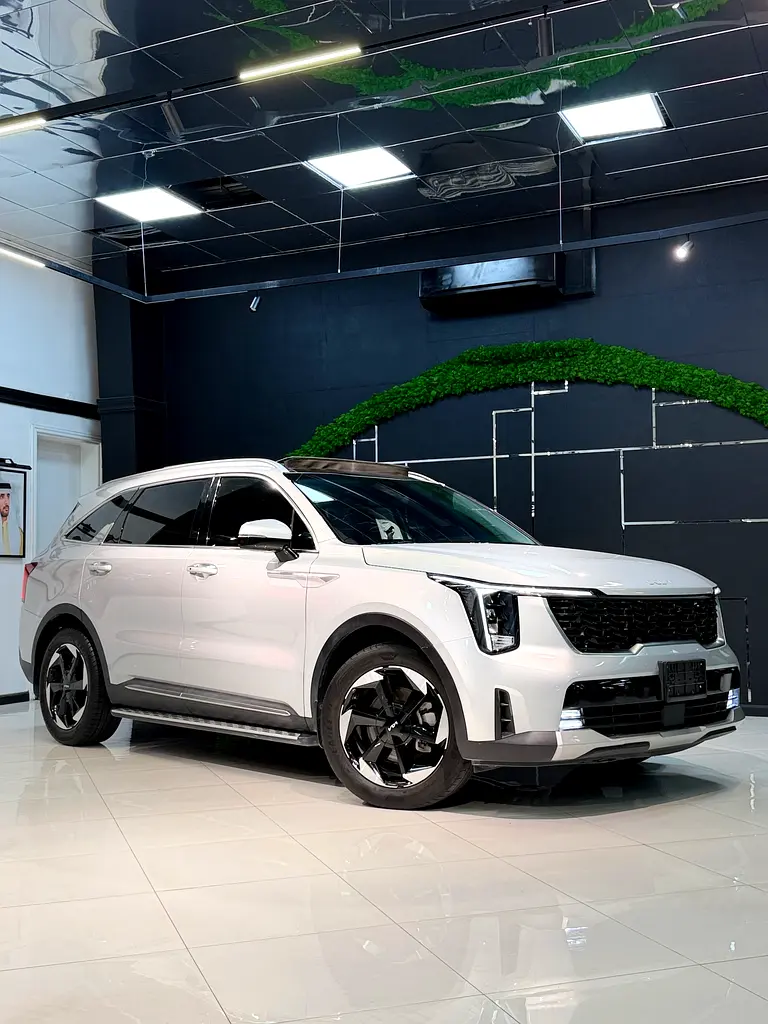 2024 Kia Sorento EX - GCC Specs - Brand New! - Image 5