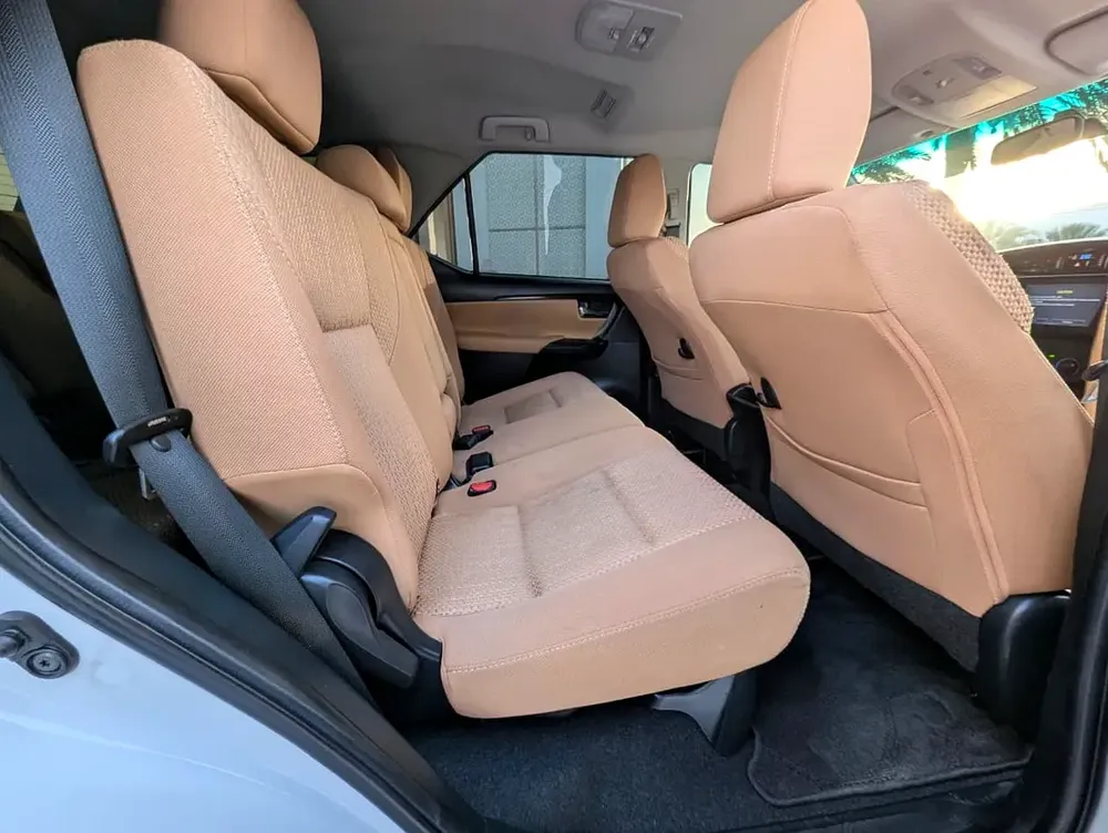 2023 Toyota Fortuner EXR - V4 2.7L 4X4 - Original Paint - GCC Specs - Like New! - Image 5