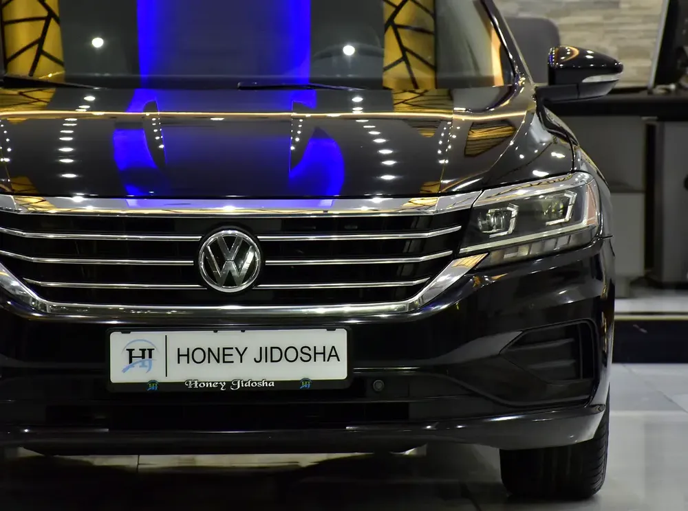 AED 684 EMi at 0% DP | Volkswagen Passat ( 2020 Model ) in Black Color GCC Specs - Image 4