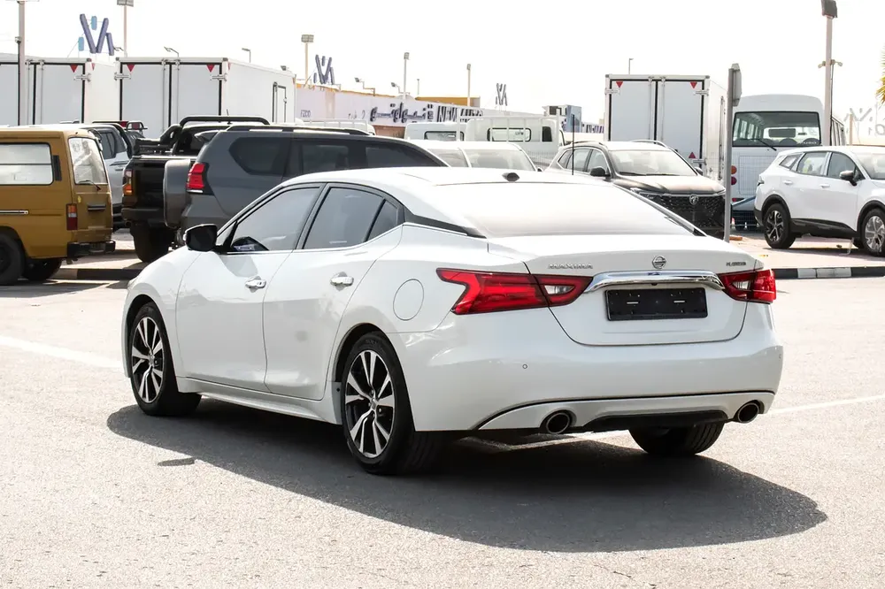 2017 NISSAN MAXIMA PLATINUM- 3.5L, FROM KOREA, ACCIDENT FREE - Image 5