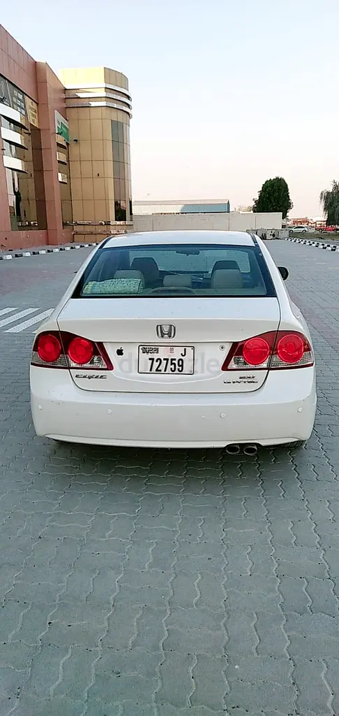 Honda Civic 2008 EXi GCC Specs - Well Maintained - Image 5