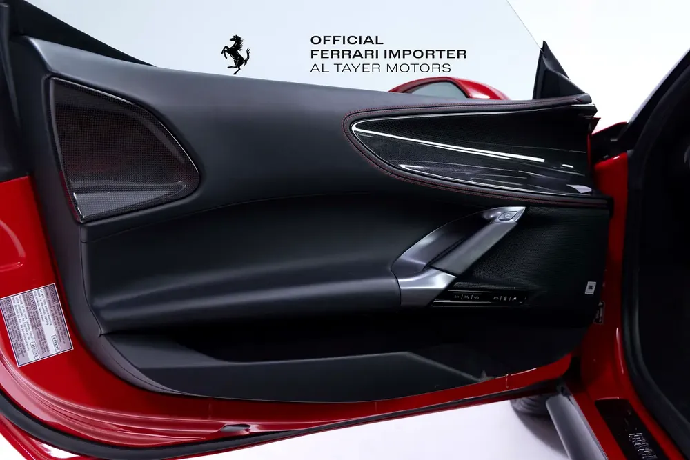 Ferrari SF90 Stradale - Image 13