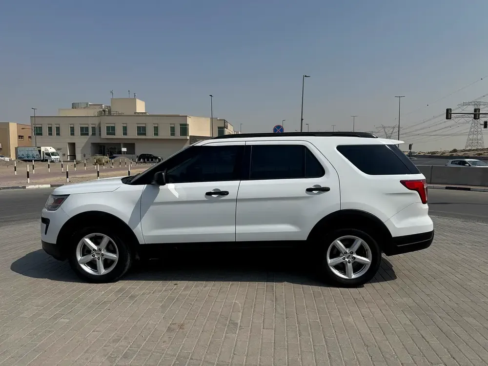 Ford Explorer 2018 XLT full service history - Image 5