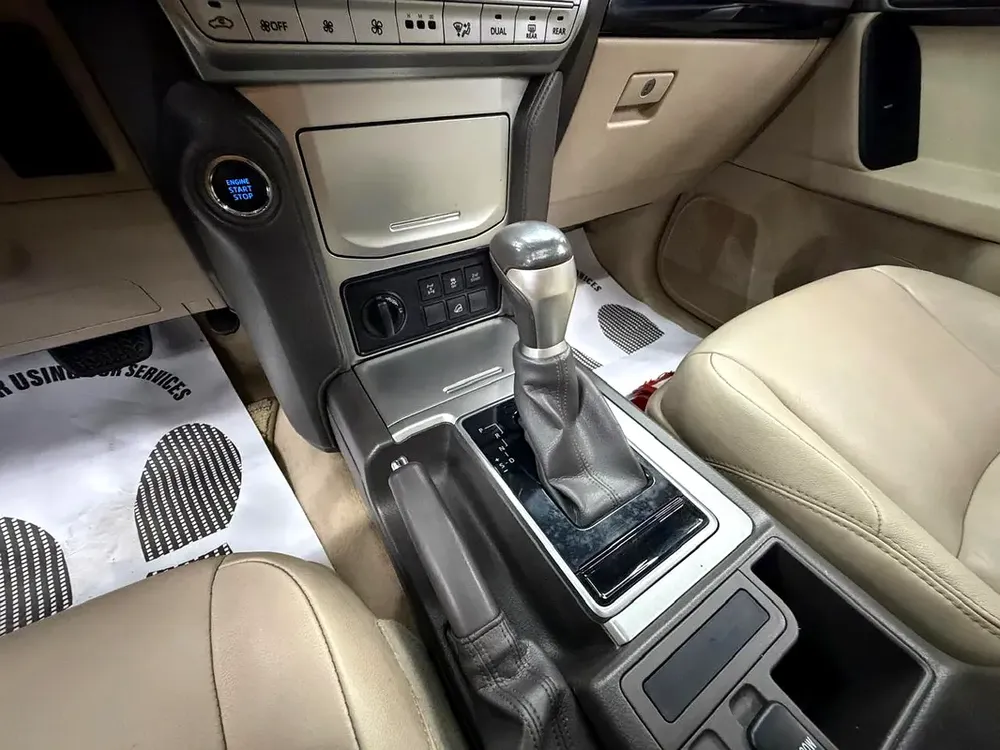 1 Owner | Agency Service History | Leather | Sunroof | GCC Specs - Image 14