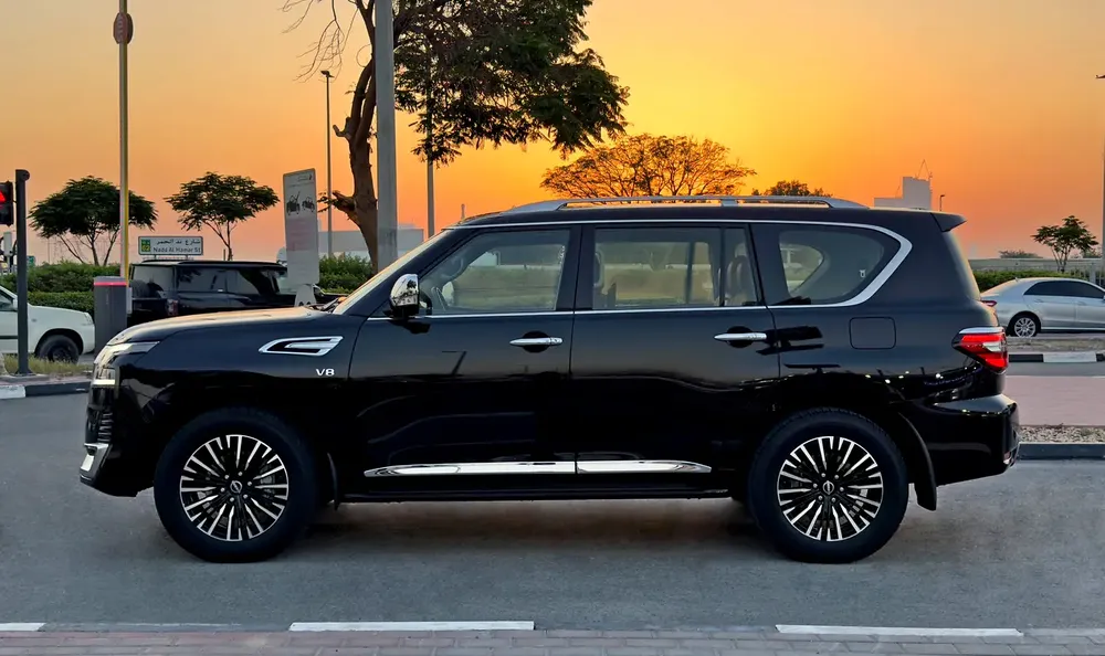 2024 Nissan Patrol LE V8 Platinum, Dealer Warranty, GCC Specifications - Image 4