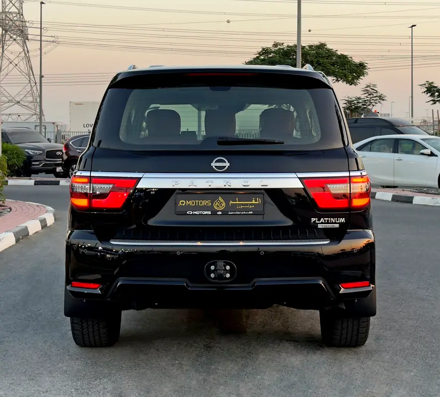 2024 Nissan Patrol LE V8 Platinum, Dealer Warranty, GCC Specifications - Image 6