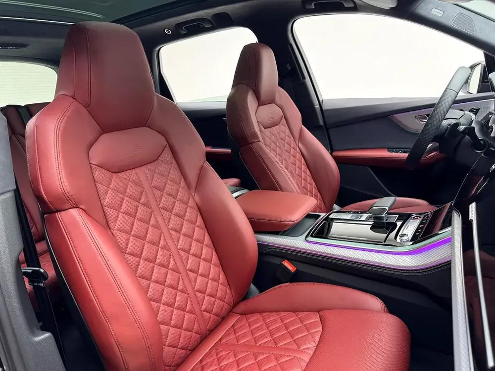 SQ7 PROGRESS S 4.0 TFSI QUATTRO | Warranty | Service - Image 14