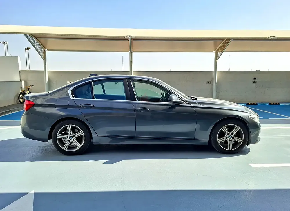 AED 916/month | 2017 BMW 3-Series 320i | GCC Specs | Ref#424038 - Image 4