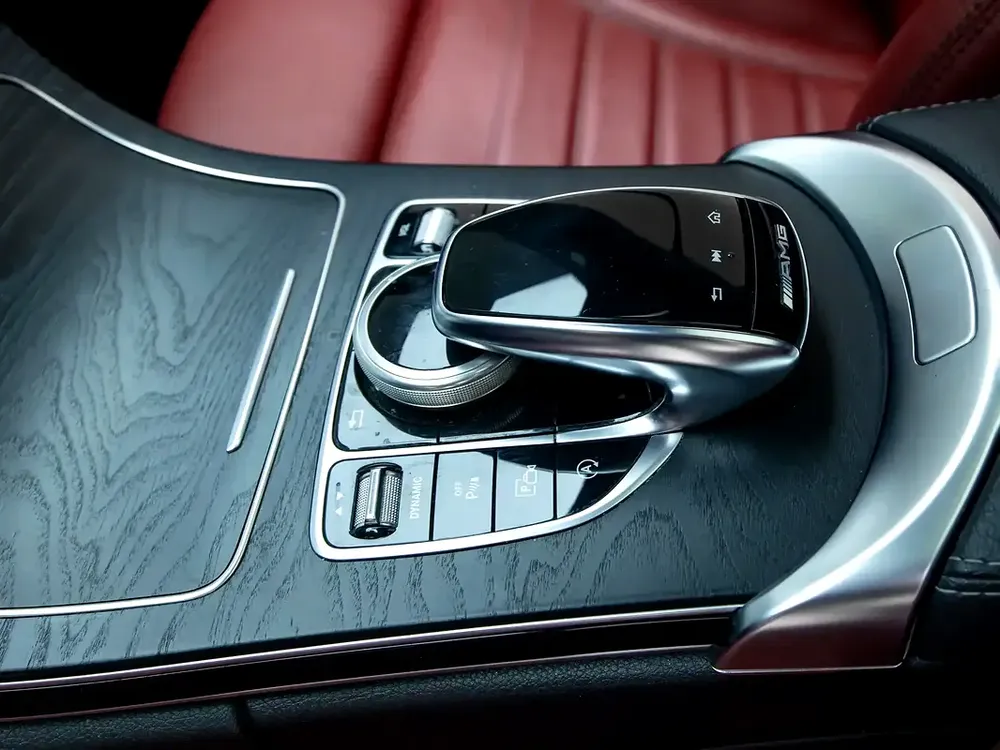 2021 | Mercedes Benz | C200 | GCC Spec | With Warranty - Pristine Condition - Image 13