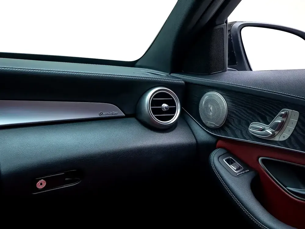 2021 | Mercedes Benz | C200 | GCC Spec | With Warranty - Pristine Condition - Image 16