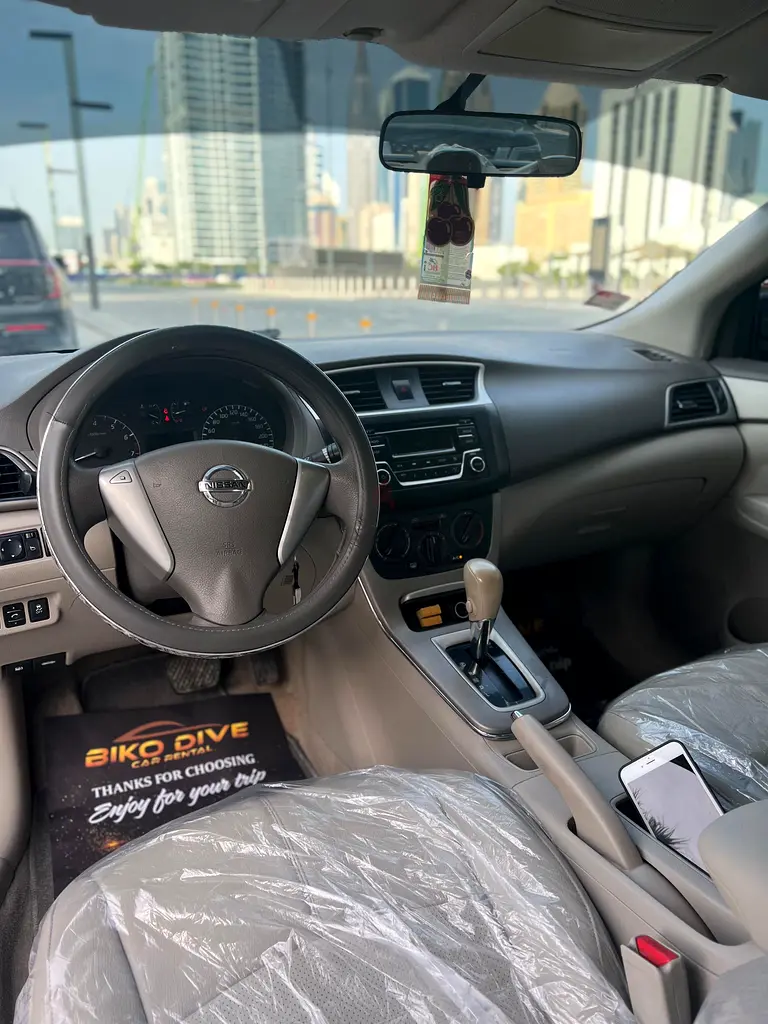Nissan Sentra SV 2020 - Image 11