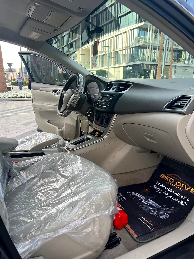 Nissan Sentra SV 2020 - Image 7