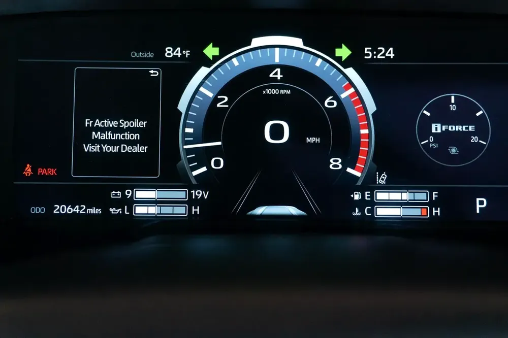 2024 Toyota Tundra Crewmax Limited - American Specs - Brand New - Image 16