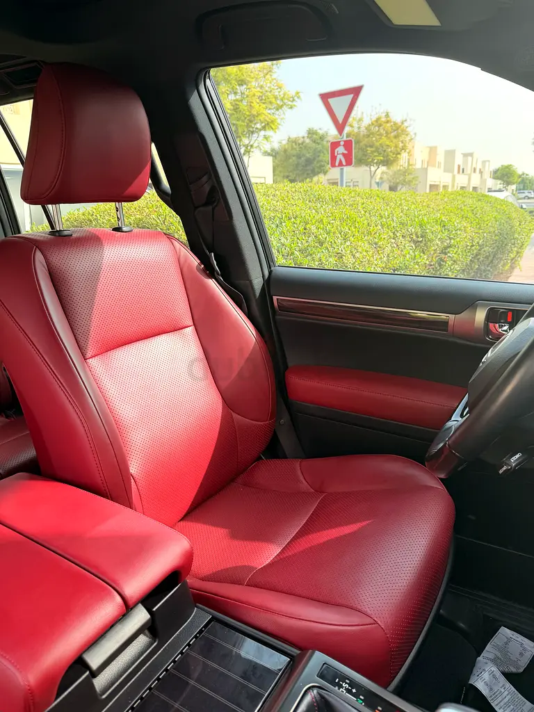 2022 Lexus GX 460 Platinum | Ultra Low KM | First Owner | Immaculate Condition - Image 4