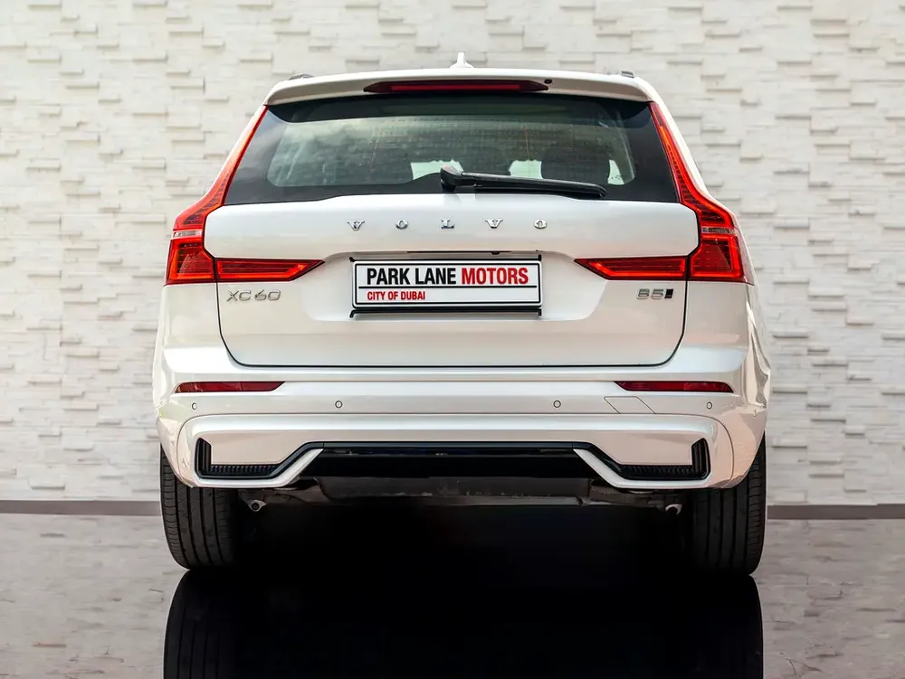 0% DOWN PAYMENT | THE MAY ADVANTAGE | RELIABLE DAILY | XC60 B5 ULTIMATE DARK | WARRANTY - Image 4