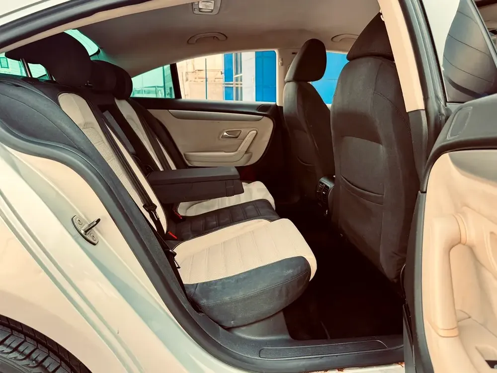2011 VW CC-GCC-low kilometers- Excellent condition-driving excellent-100% everything ! - Image 10