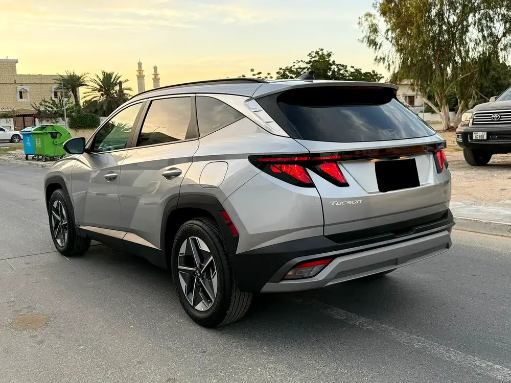 Hyundai Tucson 2025, super clean car, low mileage, original airbags, customs papers - Image 16