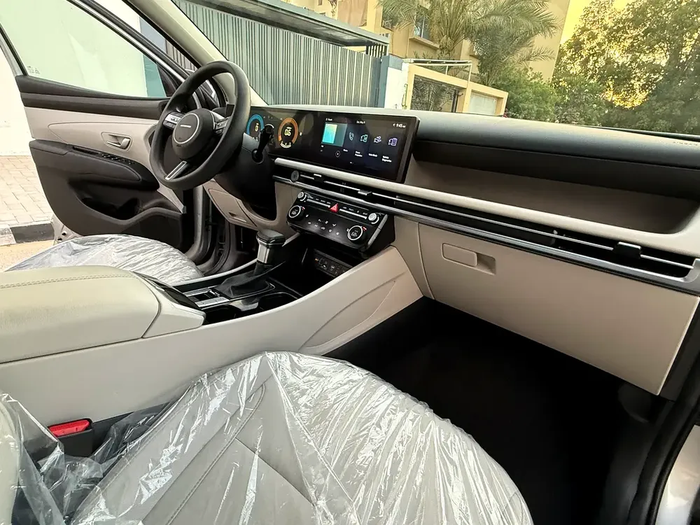 Hyundai Tucson 2025, super clean car, low mileage, original airbags, customs papers - Image 5