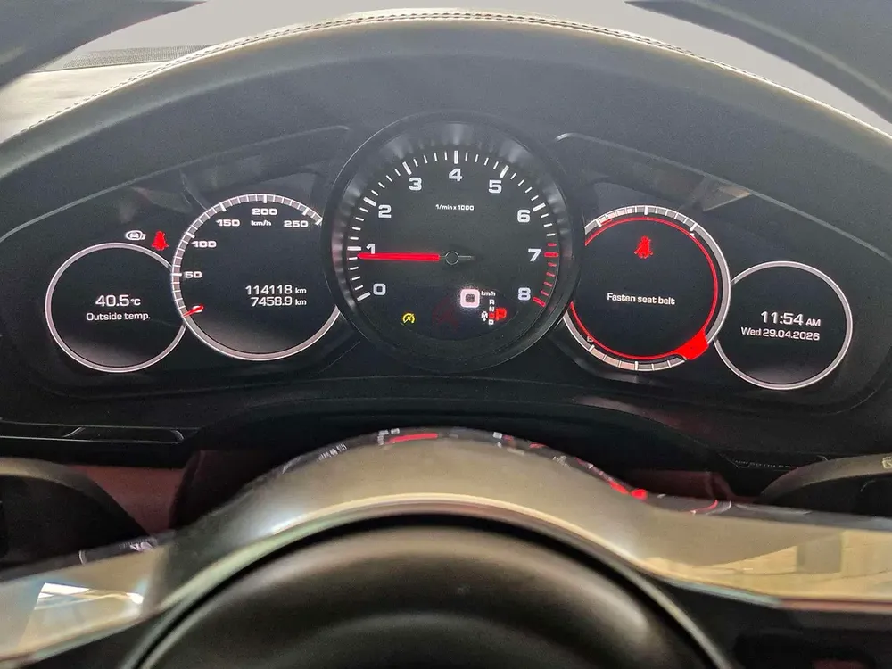 AED 2052/month | 2019 Porsche Cayenne  | GCC Specs | Ref#456079 - Image 16