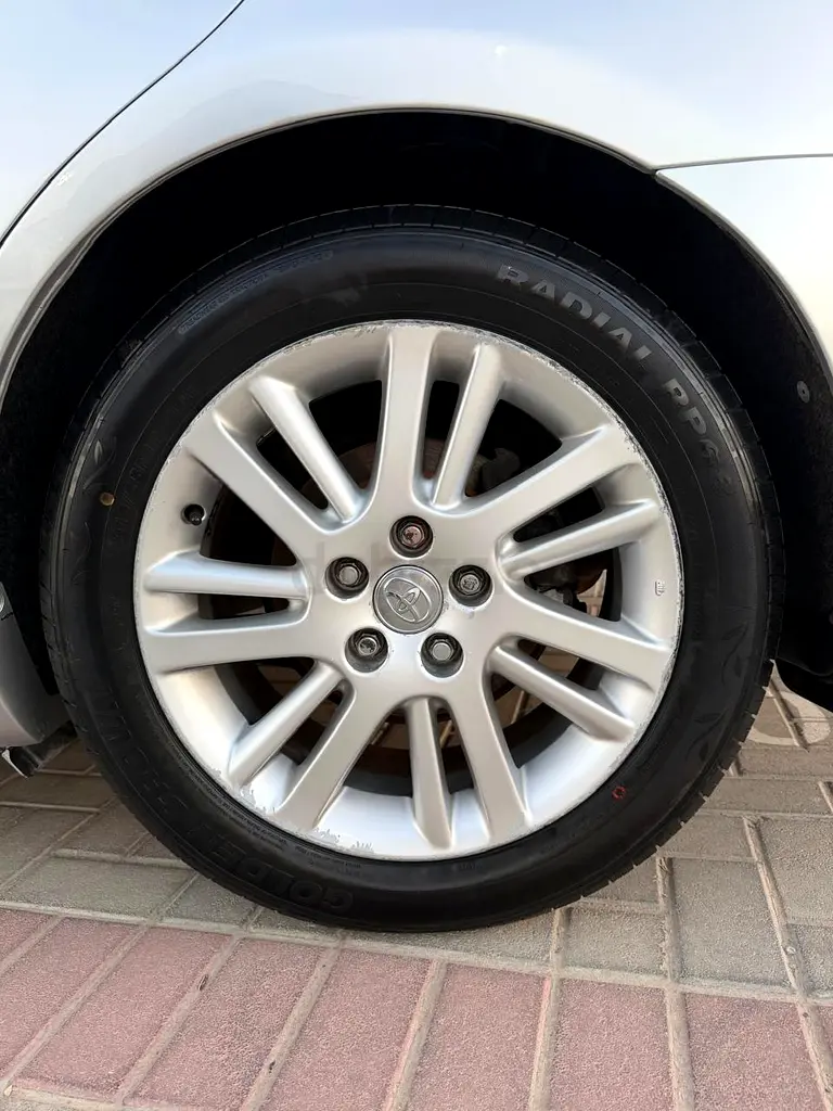 Toyota Aurion 2011 GCC Specs - Full Service History - Image 15