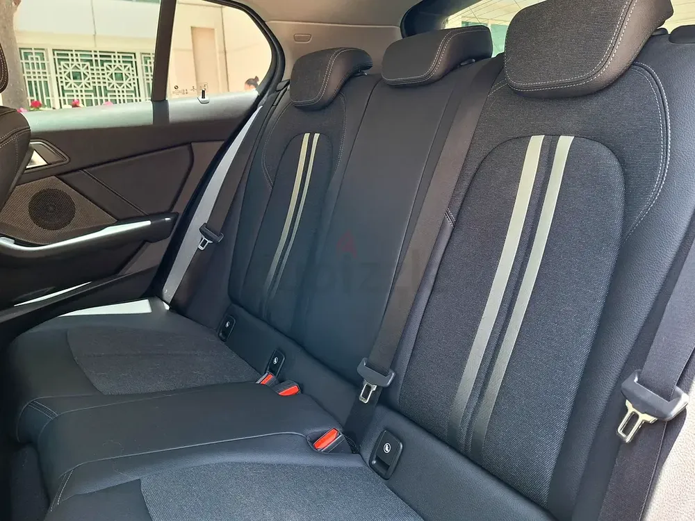 AED 1277/month | 2021 BMW 1-Series 120i | GCC Specs | Ref#462304 - Image 12