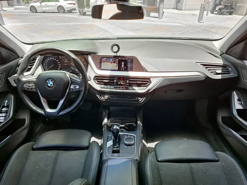 AED 1277/month | 2021 BMW 1-Series 120i | GCC Specs | Ref#462304 - Image 9