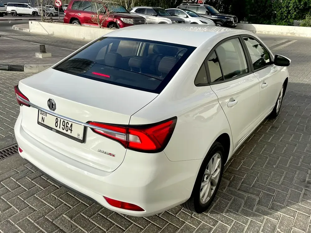 MG 5 Standard 2023 | GCC Specs | Low Mileage - Image 5