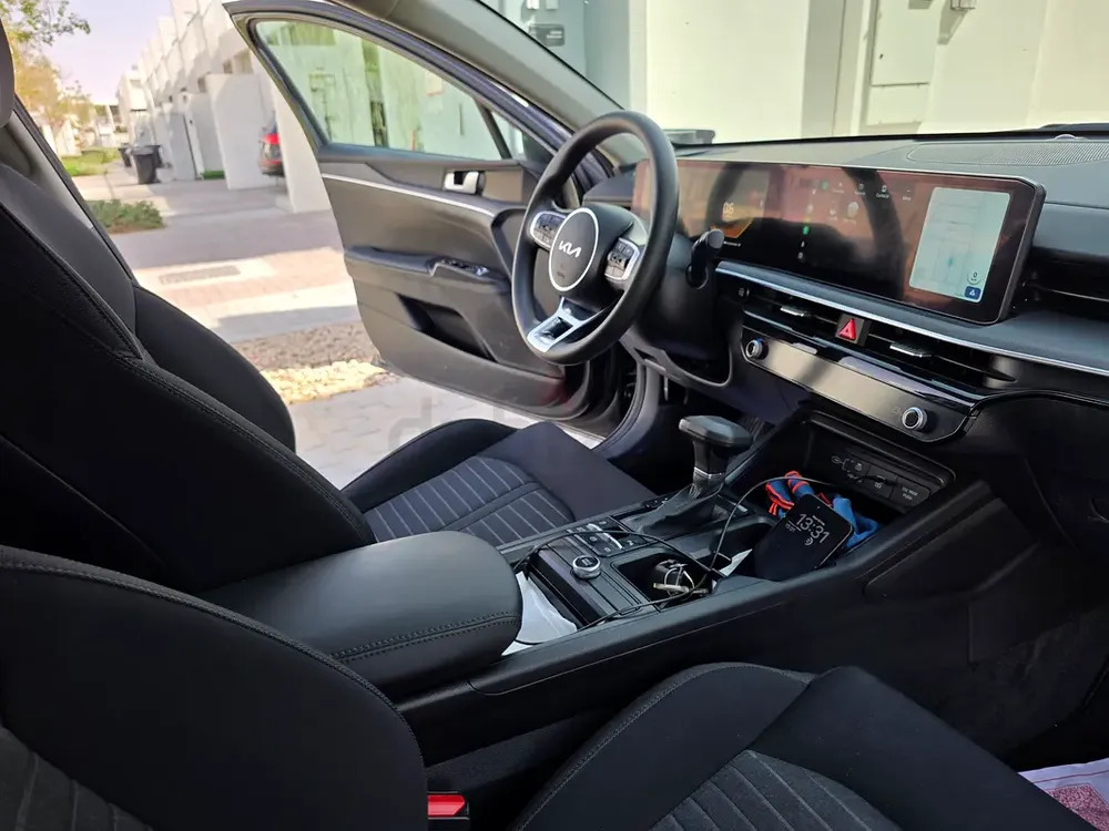 2025 Kia K5 LXS | American Specs | Pristine Condition - Image 10