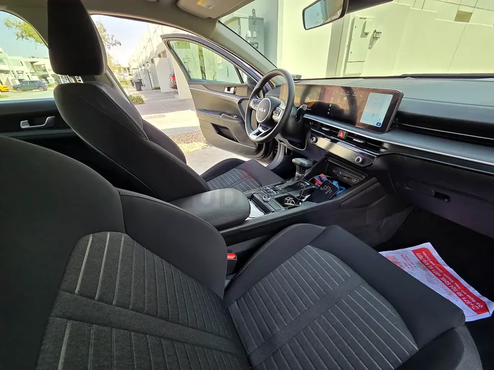 2025 Kia K5 LXS | American Specs | Pristine Condition - Image 8