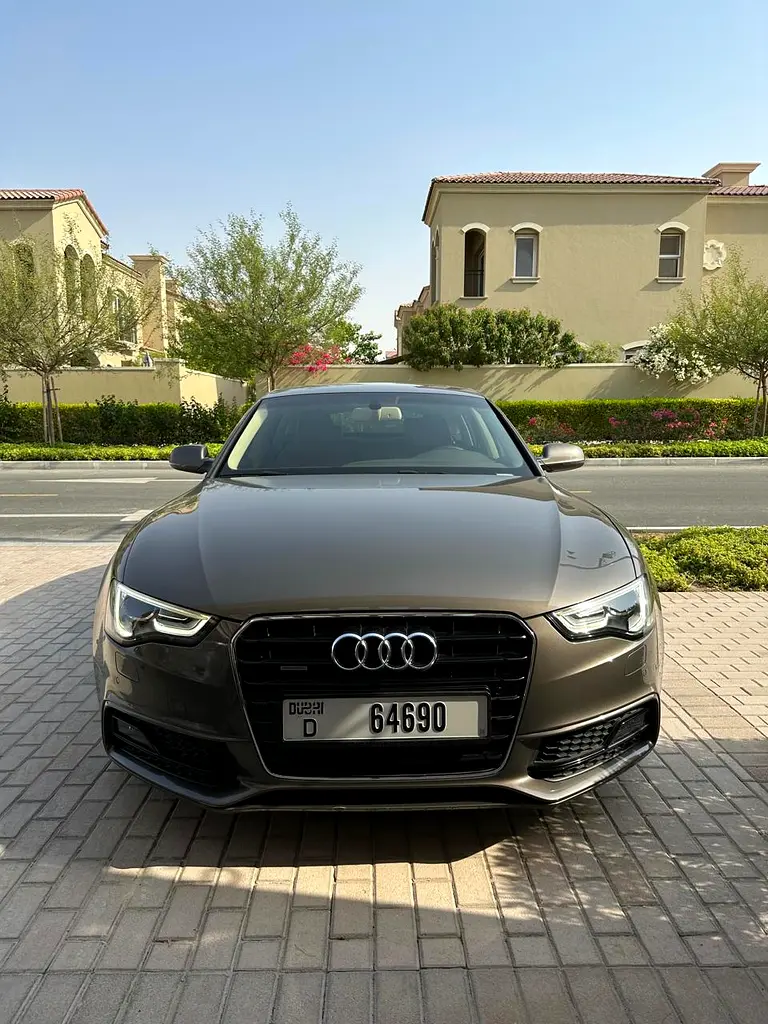 Stunning Audi A5 40 TFSI S-Line 2014 | GCC Specs | Low Mileage - Image 5