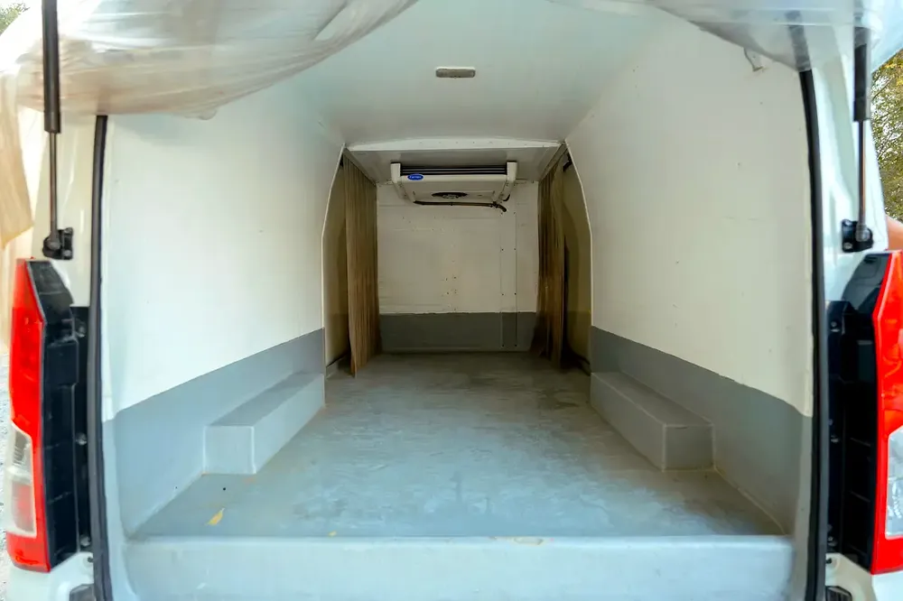 High Roof | Manual | Chiller Van | GCC Specs | Ref#T02941 - Image 7