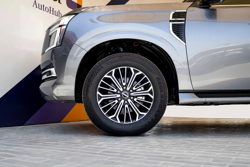 Dealership Warranty 3 years | AED 5,120 Monthly | Nissan Patrol SE Platinum City | Zero Down Payment - Image 7