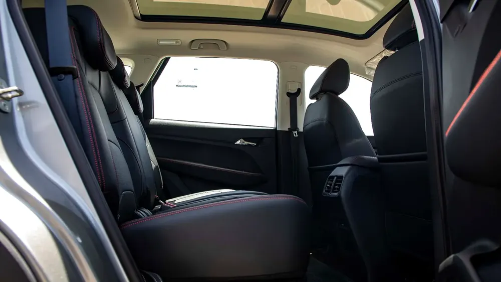 Chevrolet Captiva Premier 1.5L FWD | 7-Seater | 2025 - Image 16