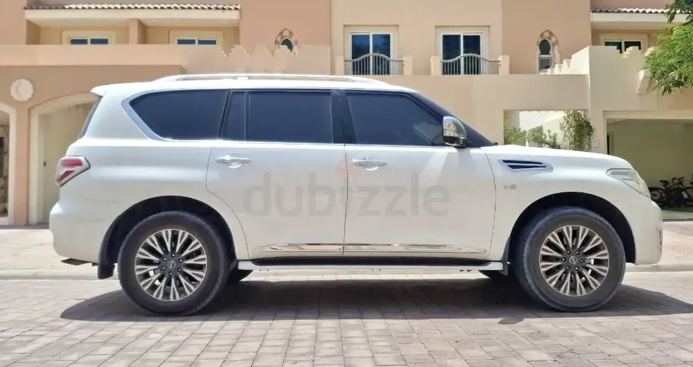 Nissan Patrol SE Platinum 2015 | GCC Specs | V8 5.6L - Image 5