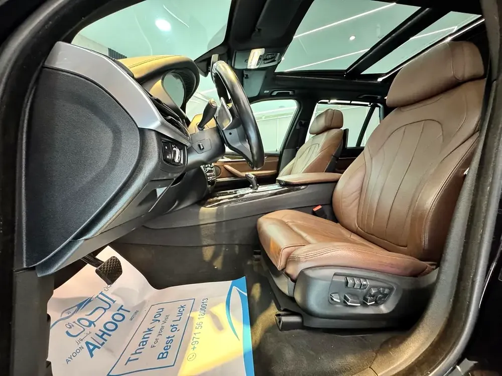 AMAZING BMW X5 V8 || 7 SEATS || FULL OPTIONS || GCC II ACCIDENTS FREE I| SCREENS || PANORAMIC - Image 17